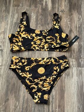 Fashion Nova 2 Piece Bikini NWT size 1X